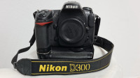 Nikon D300 sa gripom za bateriju