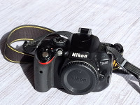 Nikon D5100 s dva objektiva