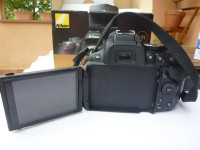 Nikon D5200- DX format