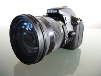Nikon D5300 s objektivom Sigma 17-70 mm f2.8-4