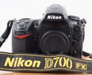 Nikon D700, kao nov, full frame format sa samo 18222 snimka