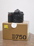 Nikon D750 sa objektivima i foto opremom