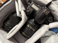 Nikon d780 sa objektivima, moze odvojeno