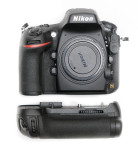 Nikon D800 sa baterijskom gripom