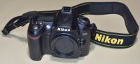Nikon D90 tijelo  (moguća je kombinacija s objektivom Nikkor 18-140mm)