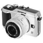 OLYMPUS PEN E-PL2 mirorless fotoaparat s 14-42mm F3.5-5.6 objektivom