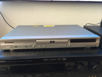 DVD Player Pioneer DV-545, DTS, Burr-Brown 192kHz/24-bit DAC,