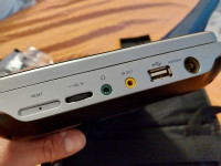 Philips prenosni dvd , usb player