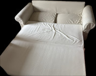 Dvosjed (da se izvuć kao krevet)