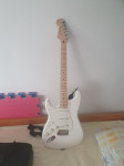 Električna gitara Fender Player Series Strat SSS MN PWT
