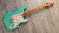 Fender Player Stratocaster Limited Edition SFG  (36 rata, bespl.dost)