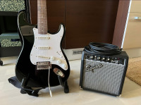 FENDER SQUIER STRATOCASTER Pack IL Crna