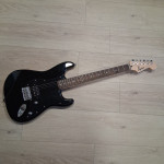 Squier Sonic Stratocaster HT (do 36 rata, zamjena, dostava)