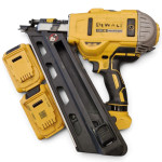 DEWALT DCN692 PIŠTOLJ ZA ČAVLE 18V S DVIJE BATERIJE ***24RATE***R1!