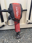 Hilti TE 3000-AVR štemer / udarni čekić / pikamer