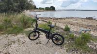 Električni bicikl za more put