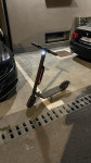 ** ELEKTRIČNI ROMOBIL SEGWAY NINEBOT E22E **