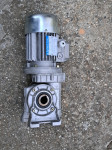 Elektromotor sa reduktorom 0.18 kw 47 okretaja