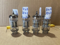 elektronka E83CC = 6057 = 12AX7WA ( ECC83 = 12AX7 = CM1 = 6L13 = B339)