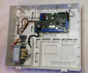 AMC : K-8 alarmna centrala