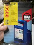 Bosch punjać akumulatora 12 V     20-90 Ah