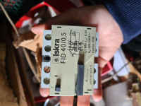 FID Sklopka 3 komada