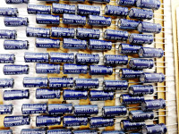 Kondenzator 22uF / 63V Elko radial