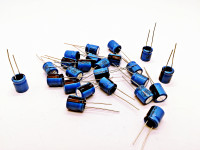 Kondenzator 47uF / 100V Elko radial