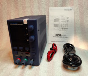 Laboratorijski ispravljač 0-32V / 0-10A, tri memorije postavki