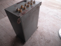 UPRAVLJAČKI ELEKTRO ORMAR SA PRIPADAJUĆIM RELEJIMA I KLJUČEM