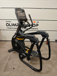 Matrix Performance Ascent Trainer – Eliptični trenažer s LCD Touch