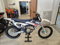 Husqvarna FC  250 cm3