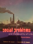 Robert Lauer i Janette Lauer - Social Problems and the Quality of Life