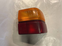 0153344R3 - DESNO STRAŽNJE SVJETLO AUDI 100