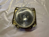 02416R20 2k - PREDNJE DESNO FARNO DESNO PREDNJE VW GOLF 2