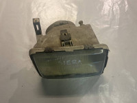 126586-00 - PREDNJE DESNO FARNO SVJETLO DESNO FORD SIERRA HELLA