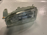 20-3278 - PREDNJE LIJEVO FARNO SVJETLO LIJEVO PREDNJE TOYOTA COROLLA
