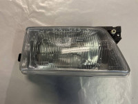 4633.513.5 - PREDNJE DESNO FARNO SVJETLO DESNO OPEL KADETT E
