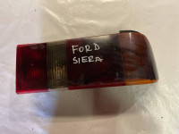 83BG13N004 - DESNO STRAŽNJE SVJETLO FORD SIERRA