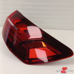 A4 B9 ZADNJE DESNA LAMPA - 8W9945092AA