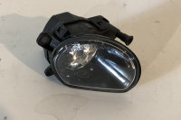 a8 d3 svjetlo za maglu lijevo AUDI lijevo 24746300 HELLA 4e0941699 svj