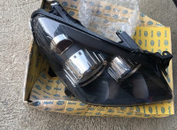ASTRA H desno svjetlo OPEL desno prednje svjetlo godina 2004-2009 1EG2