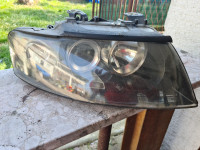 Audi A4 B6 cabrio far desni