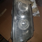 AUDI A8 desno bi xenon far svjetlo