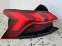 Audi E Tron GT 4J3945091 štop lijevi