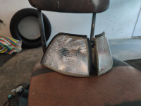 Bijeli zmigavci E36 sedan