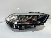 BMW 1 F40 DESNI LED FAR 7214914