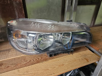BMW F45 H7 Desni far 7422574