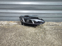 BMW M3 M4 G22 G23 LCI desni LED far