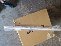 BMW ZADNJA LAJSNA ZADNJA DESNA VRATA 5135729714CRNA